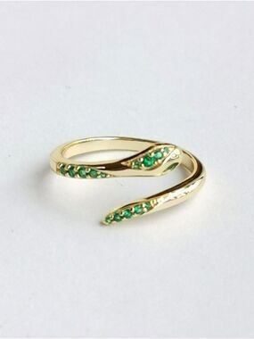 Green Eyes 14k Gold over Sterling Silver snake ring serpent size 7.5 🆕